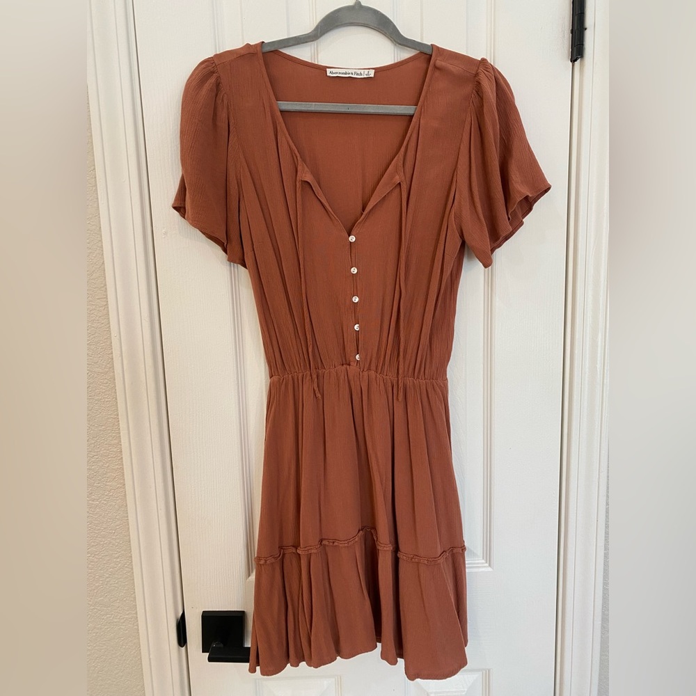 Abercrombie and Fitch Tiered Mini Dress in Burnt Orange